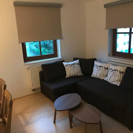 Apartment-ferienwohnung Sonja In Innsbruck-igls インスブルック